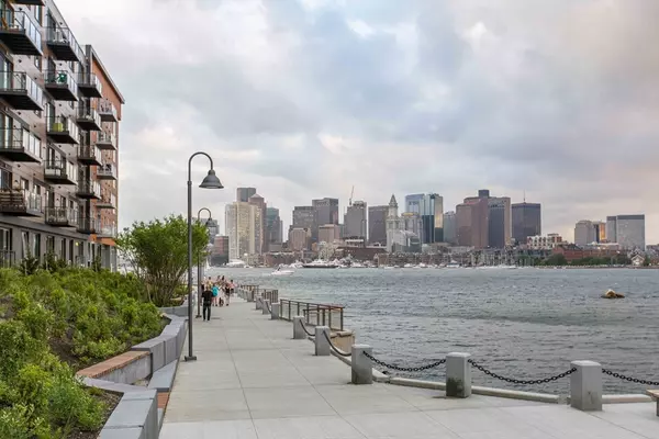 45 Lewis St #513, Boston, MA 02128