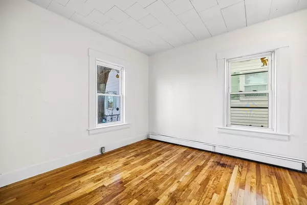 Fitchburg, MA 01420,26 Lawrence St