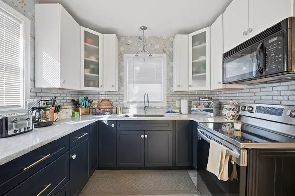 Westfield, MA 01085,158 Franklin Street