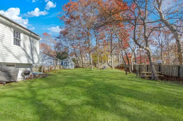 Plymouth, MA 02360,15 Chatham Rd