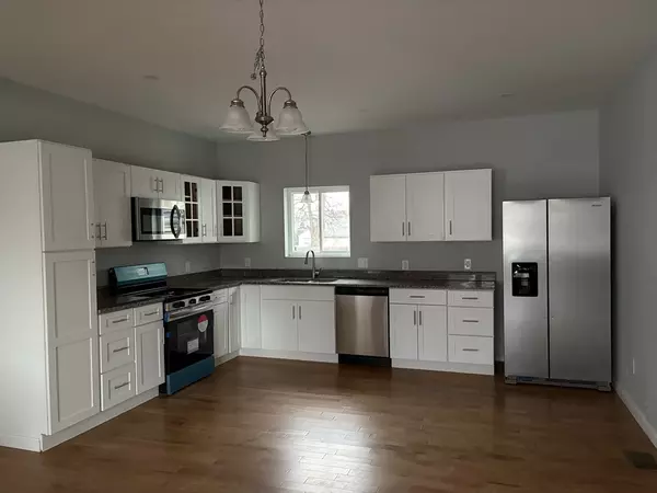 Woonsocket, RI 02895,184 Avenue C #.