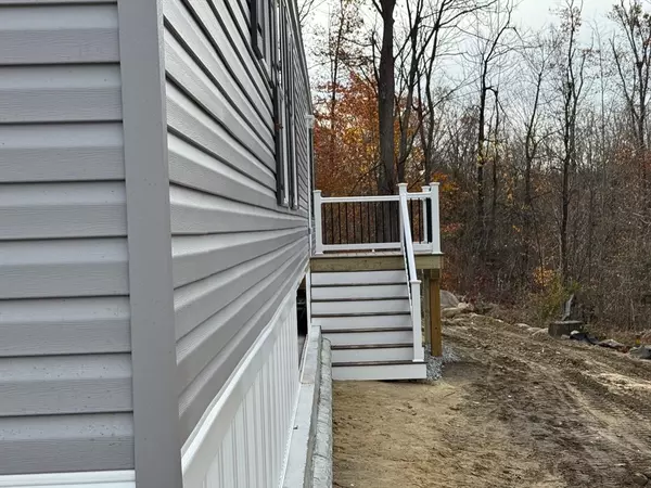 Greenville, NH 03048,602 Fitchburg Road #19