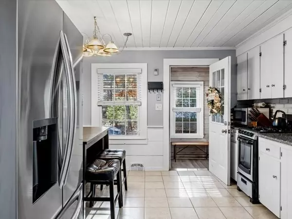 New Bedford, MA 02745,61 Morton Avenue