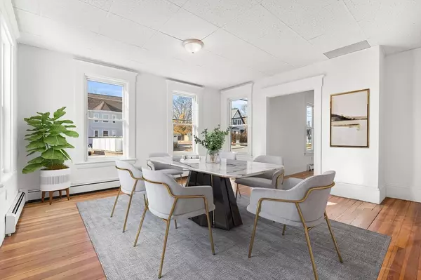 North Andover, MA 01845,68 Union St