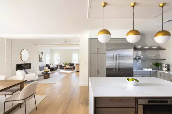 Brookline, MA 02446,757 Washington Street #Unit 2 - PH