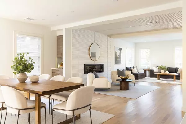 Brookline, MA 02446,757 Washington Street #Unit 2 - PH