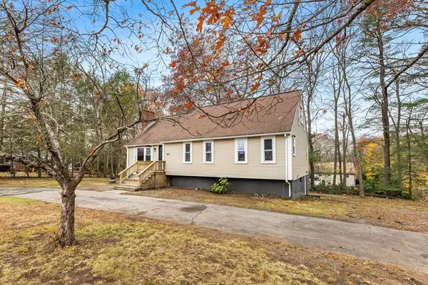 925 Ash St, Brockton, MA 02301