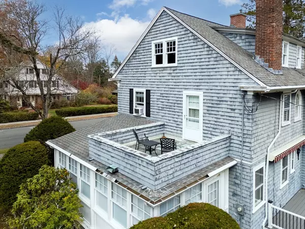 Holyoke, MA 01040,154 Madison Ave