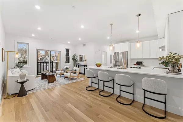 Marlborough, MA 01752,272 Lincoln Street #302