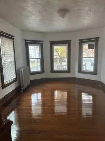 Springfield, MA 01108,48 Eleanor Rd #1