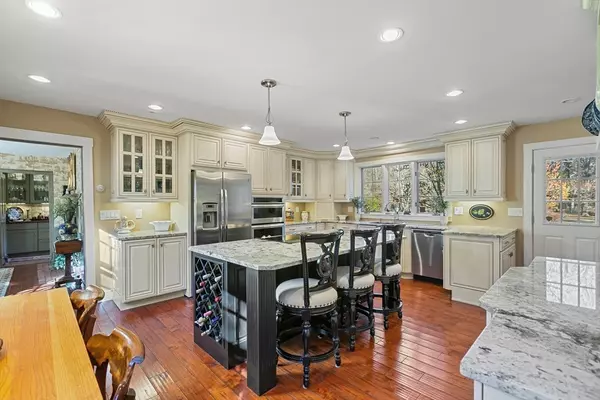 Lincoln, MA 01773,152 S Great Rd