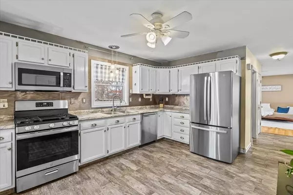 Bellingham, MA 02019,29 Rawson Rd