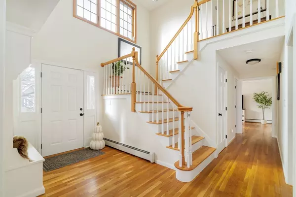 Wakefield, MA 01880,6 Castle Clare Cir