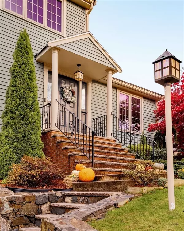 Wakefield, MA 01880,6 Castle Clare Cir