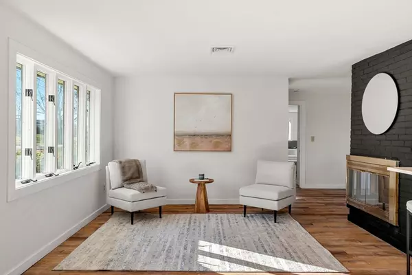 Peabody, MA 01960,11 Murray Street