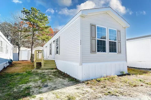 3040 Cranberry Hwy #32, Wareham, MA 02538