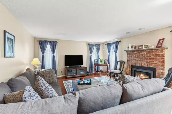 Lowell, MA 01854,54 Jennifer Road