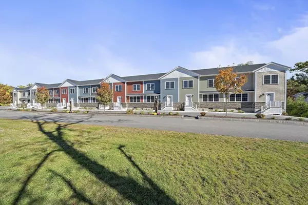 Randolph, MA 02368,20 Simmonds Blvd. #20