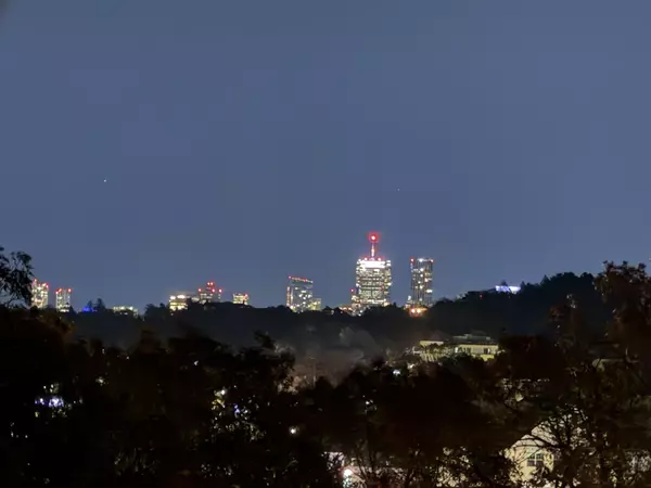 Newton, MA 02467,280 Boylston St #908