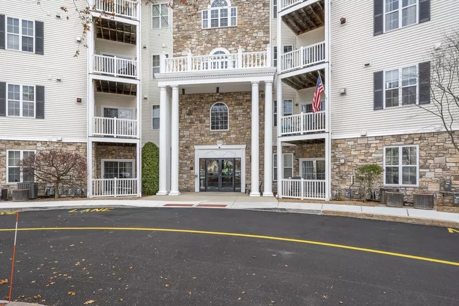 21 Hampshire #412, Methuen, MA 01844