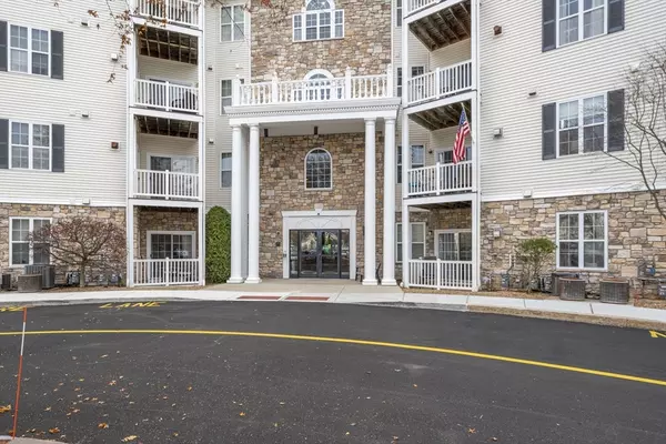 21 Hampshire #412, Methuen, MA 01844