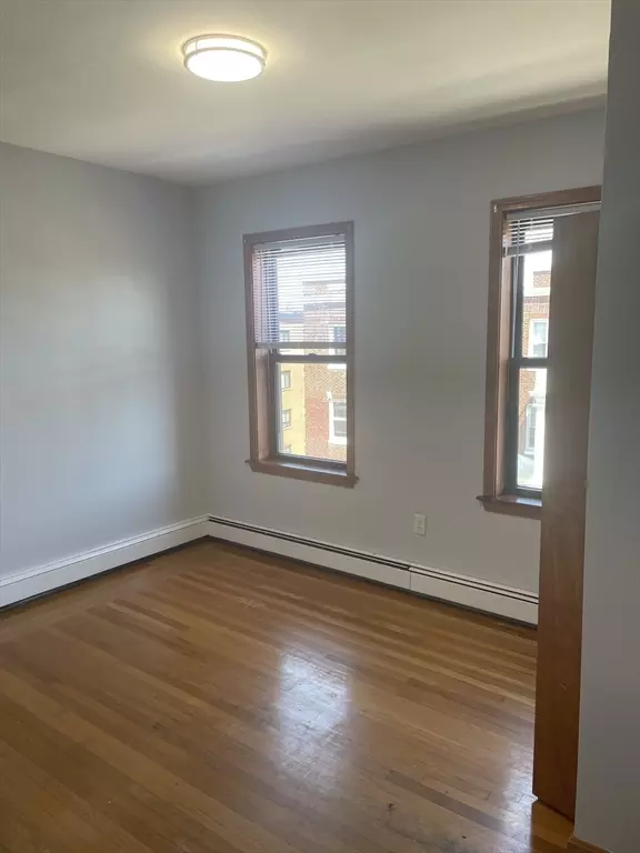 Boston, MA 02135,324 Summit Avenue #4