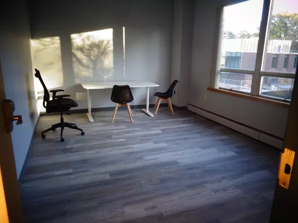 375 Concord Ave. #E, Belmont, MA 02478