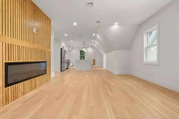 Boston, MA 02130,20 Boylston St. #3