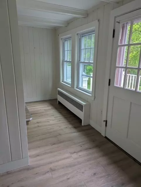 Ipswich, MA 01938,87 Topsfield Rd