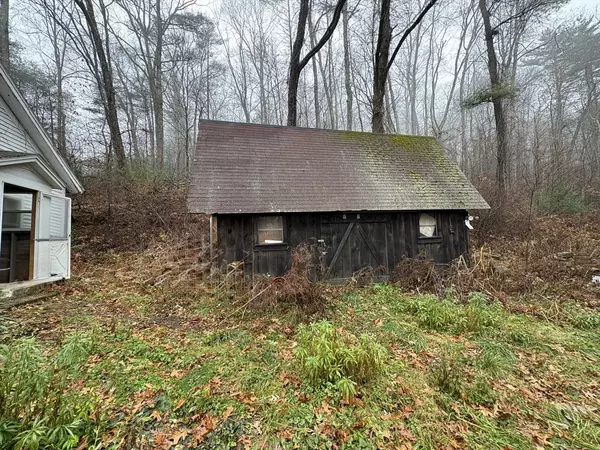 West Brookfield, MA 01585,260 Wickaboag Valley Rd