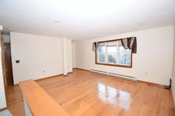 Worcester, MA 01603,40-42 Ludlow Street