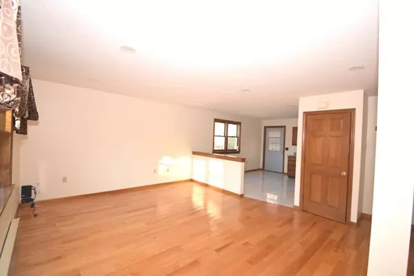 Worcester, MA 01603,40-42 Ludlow Street