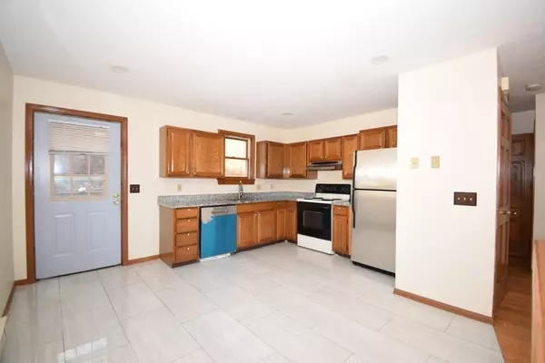 Worcester, MA 01603,40-42 Ludlow Street