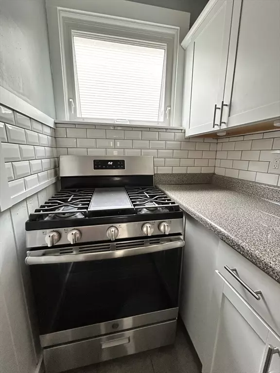 New Bedford, MA 02744,81 Willard #1