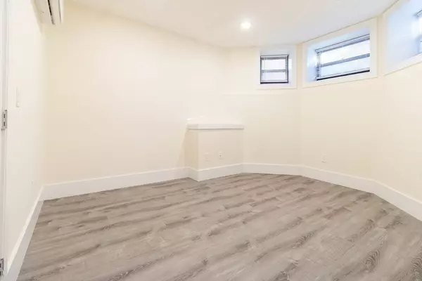 Boston, MA 02215,25 Peterborough St. #31