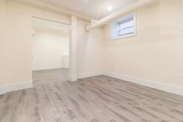 Boston, MA 02215,25 Peterborough St. #31