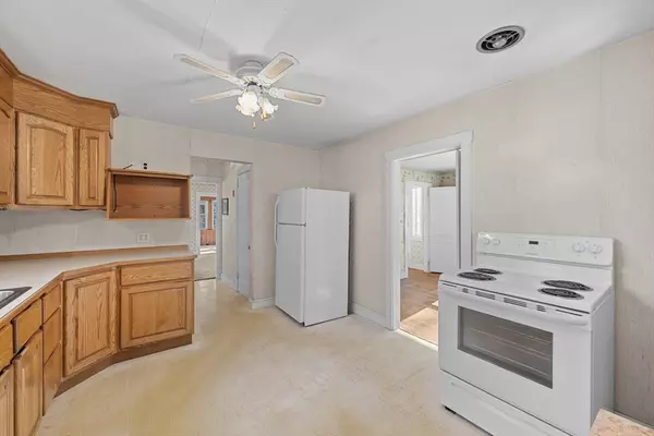 Gardner, MA 01440,212 Pearl St