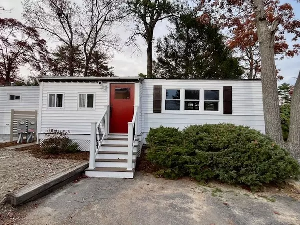 Wareham, MA 02571,87 Great Hill Drive