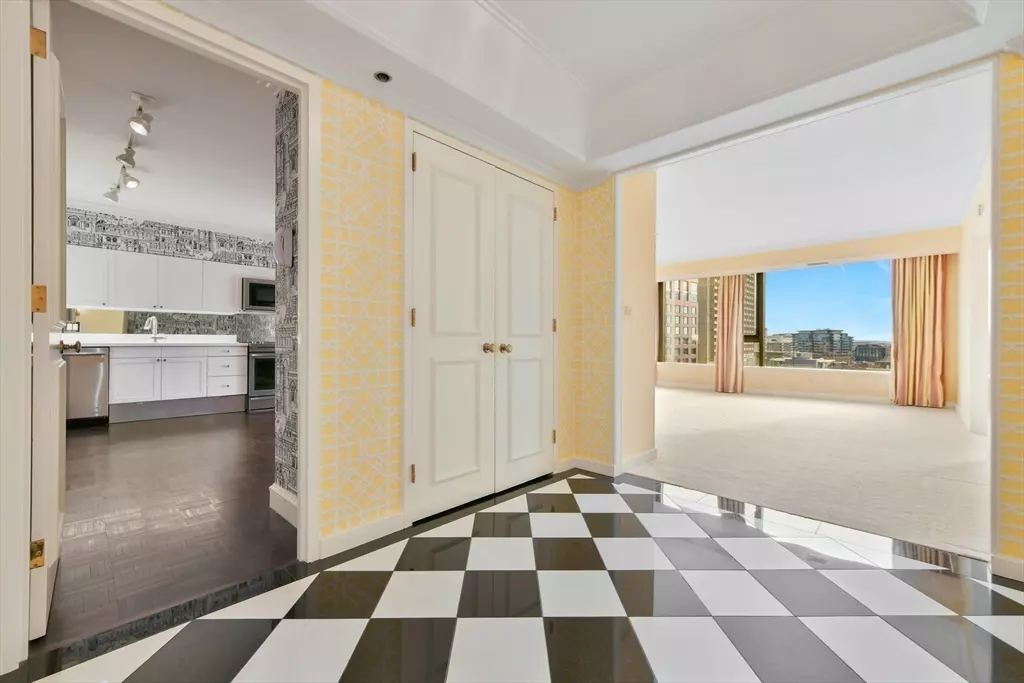 Boston, MA 02116,220 Boylston Street #1412