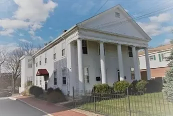 122 Elm St #C, Millbury, MA 01527