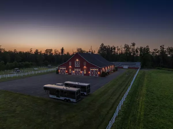 Chesterfield, MA 01012,31 North