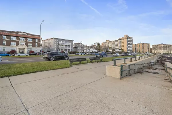 Lynn, MA 01902,9 Beach Road #4