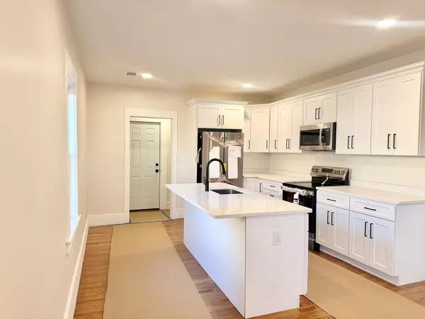 Boston, MA 02126,30-32 Westmore Rd