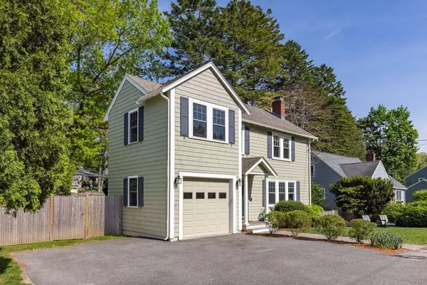 Needham, MA 02492,8 Wilshire Park