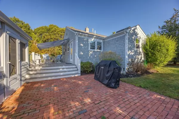 Mattapoisett, MA 02739,2 Port Way #1
