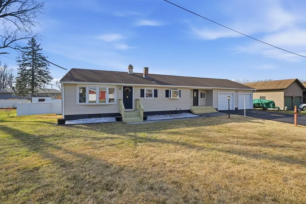 Chicopee, MA 01013,91 Norman St