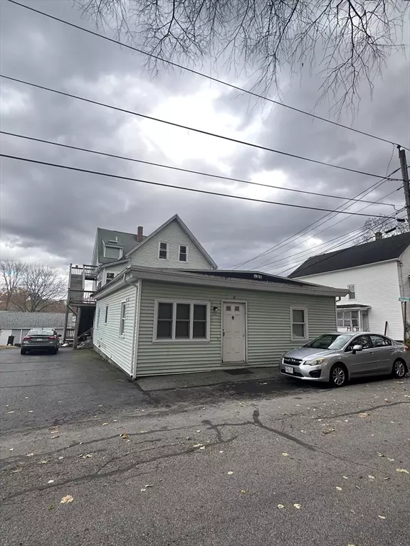 Webster, MA 01570,17 Mount Pleasant St