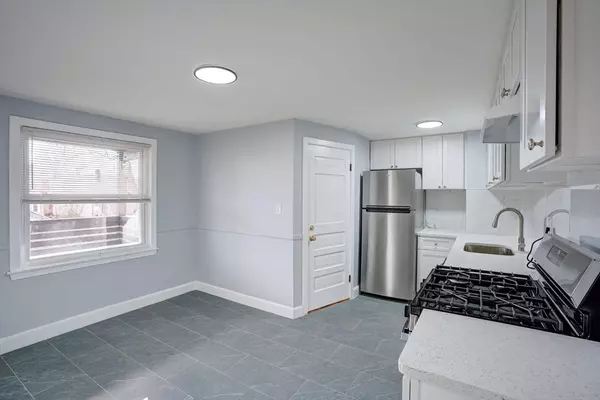 Quincy, MA 02170,23 Langley Cir #1