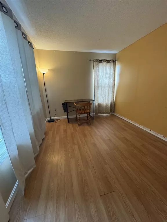 Springfield, MA 01118,229 Ramblewood Dr.