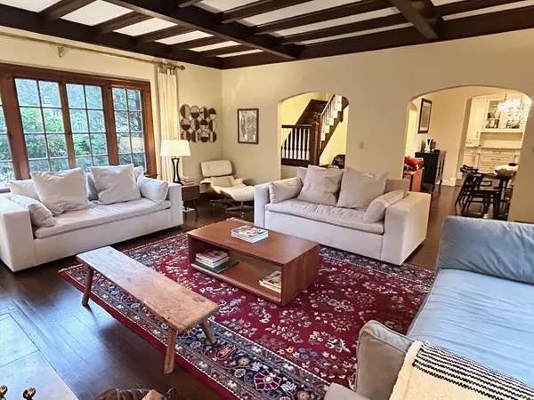 Newton, MA 02466,115 Aspen Ave